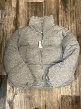 Gap short puffer jacket.